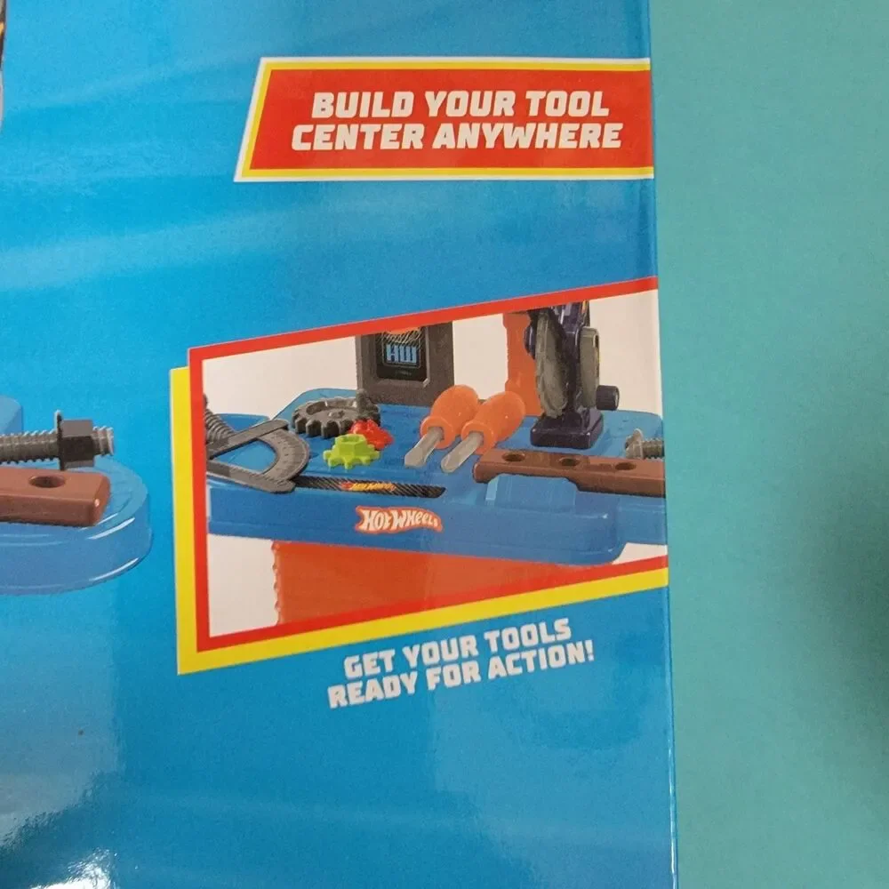 Hot Wheels 2025 Handy Workshop Deluxe Kids Tool Set Playset New 35 Pieces Incld